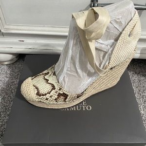 Vince Camuto